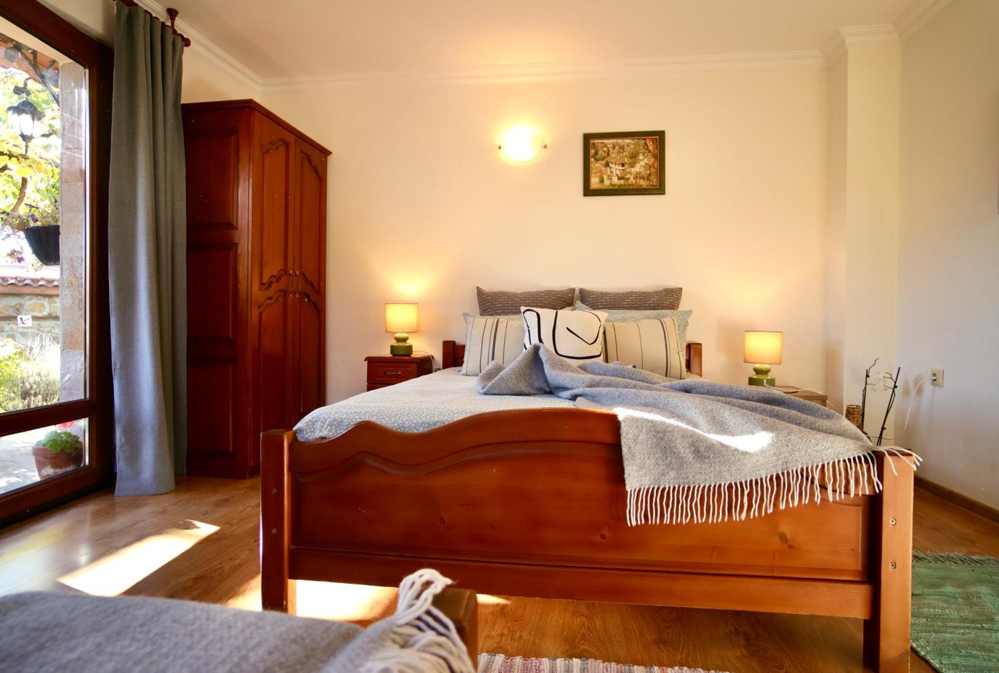 Iliikova House Hotel Kalofer Ngoại thất bức ảnh