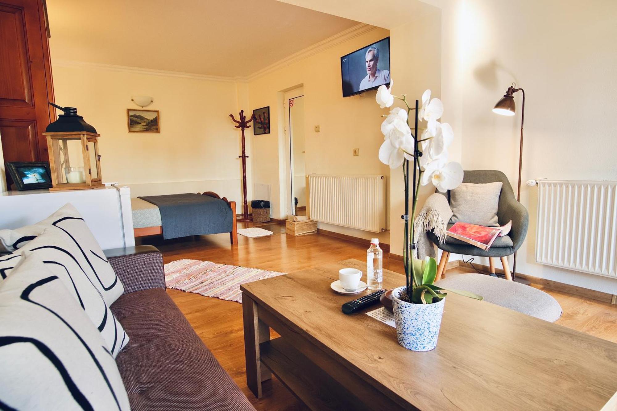 Iliikova House Hotel Kalofer Ngoại thất bức ảnh